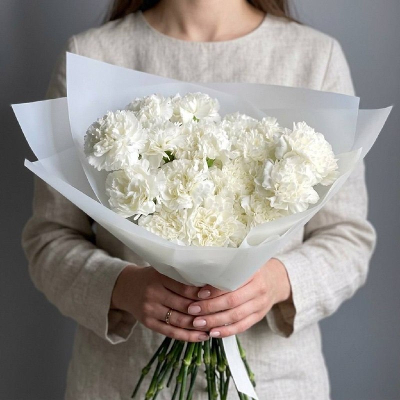 Моно-букет из 25 белых диантусов